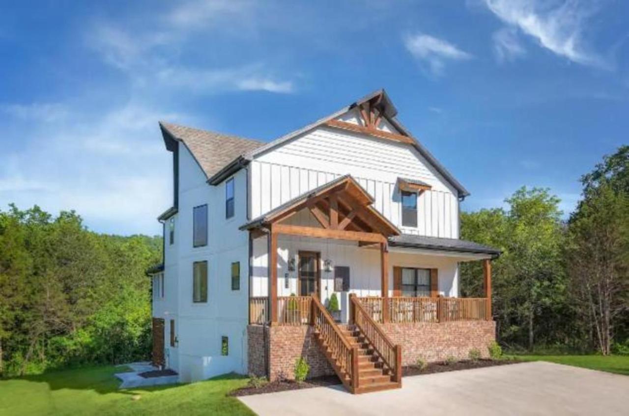 Premier Retreat With Hot Tub, Theater & Pool Table Villa Hollister Ngoại thất bức ảnh