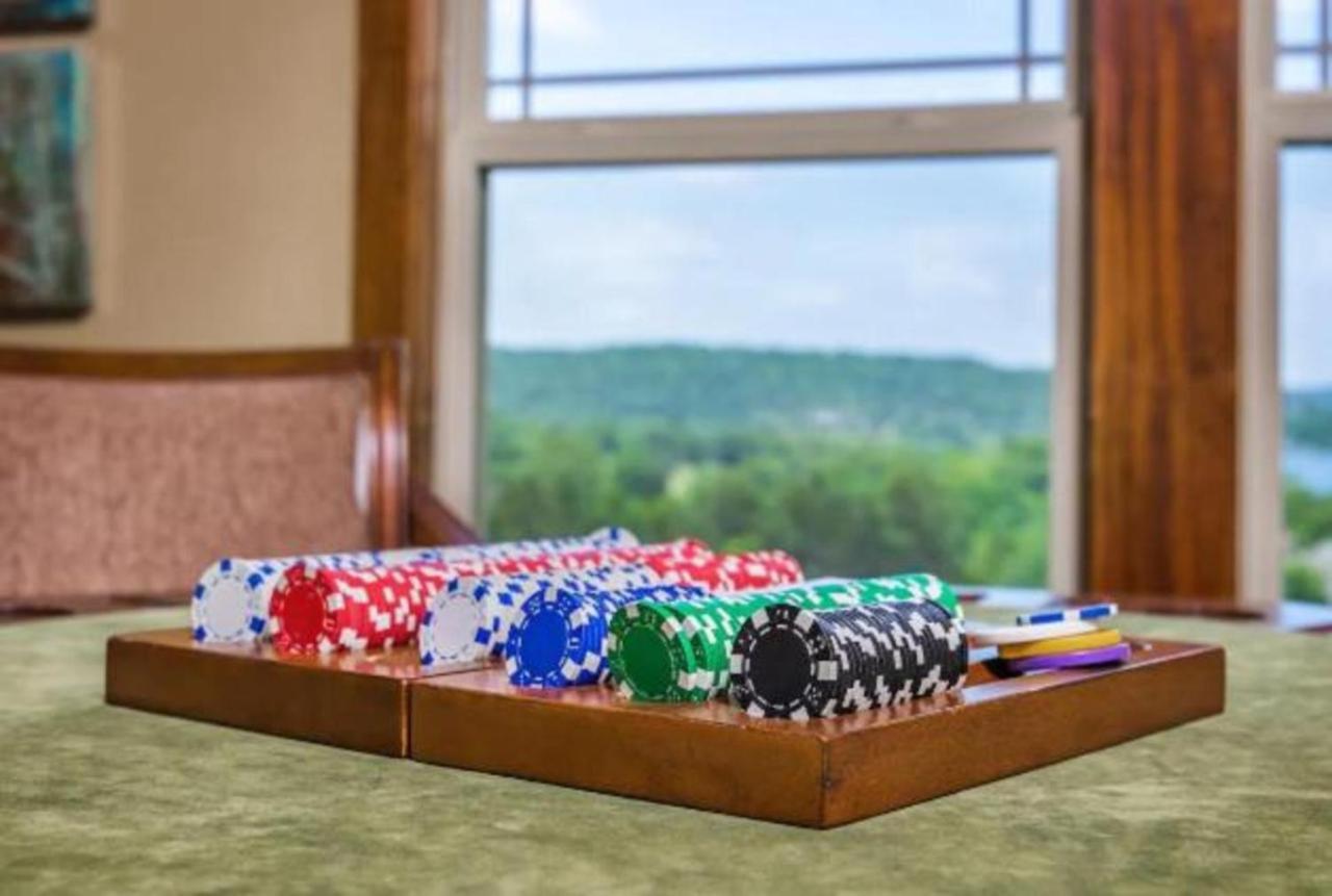 Spacious Home In Branson - 8 Bed, 6 Bath & Hot Tub Hollister Ngoại thất bức ảnh