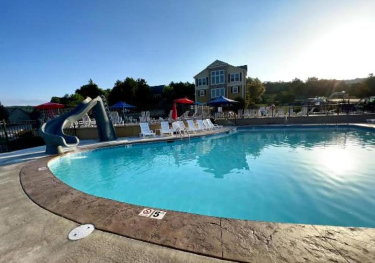 Spacious Home In Branson - 8 Bed, 6 Bath & Hot Tub Hollister Ngoại thất bức ảnh