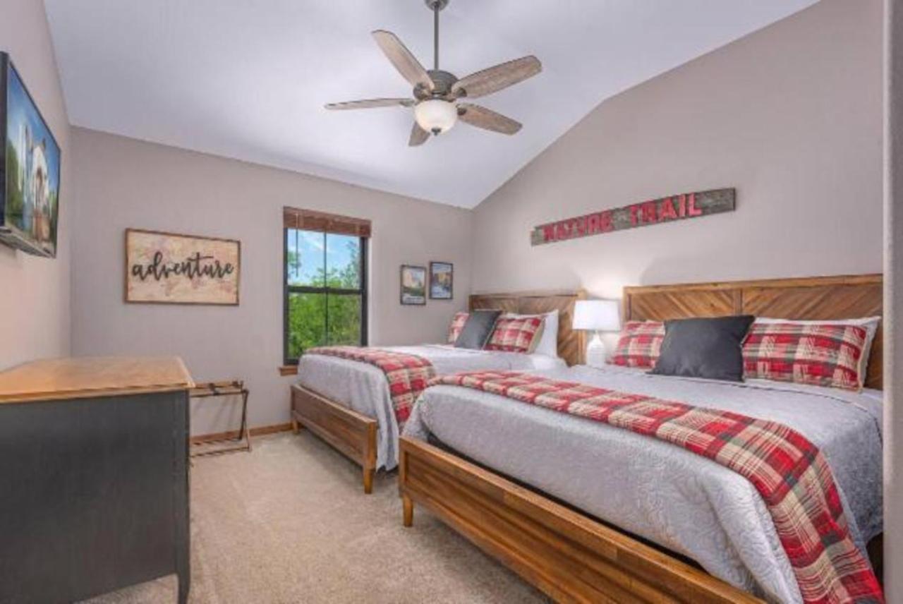 Spacious Home In Branson - 8 Bed, 6 Bath & Hot Tub Hollister Ngoại thất bức ảnh
