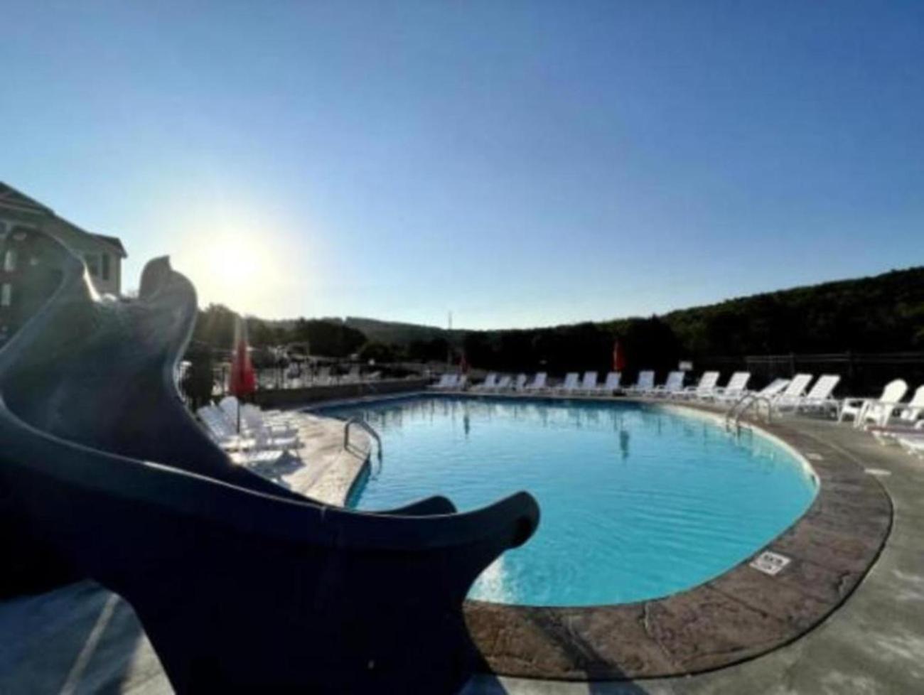 Premier Retreat With Hot Tub, Theater & Pool Table Villa Hollister Ngoại thất bức ảnh